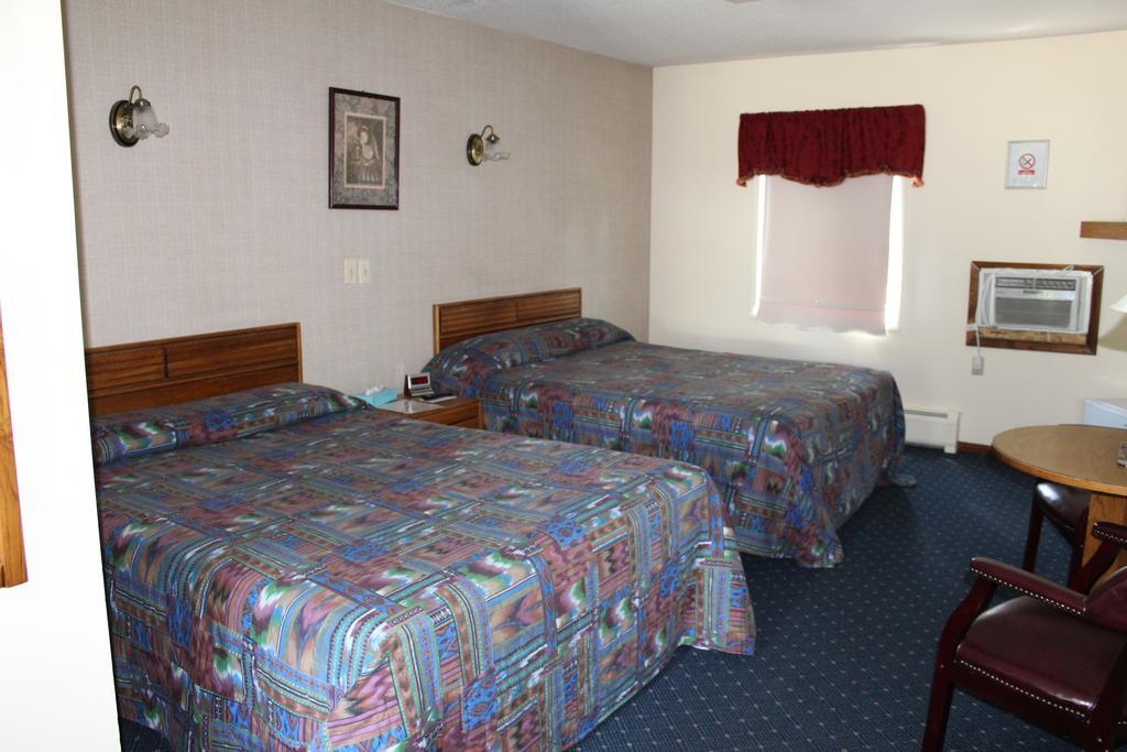 Northern Family Motel Potsdam Eksteriør bilde